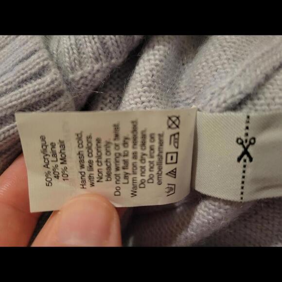 J Crew Small lavender purple beaded sweater - Picture 5 of 5